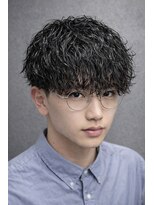 ピサンリ(pissenlit)&nbsp;波巻きツイストスパイラルパーマ　メンズマッシュ