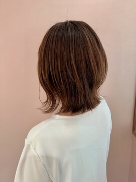 ウォーターリリー 川西店(Water Lily) 外ハネボブ前下がりボブレイヤーボブミルクティーグレージュ髪型