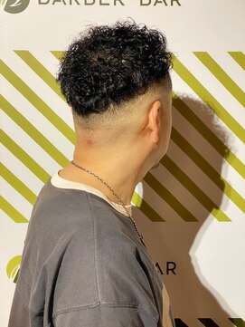 バーバーバー 四谷(BARBER-BAR) ビジネス/爽やか/メンズカット/刈り上げ/フェード/メンズパーマ