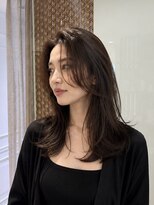 オアシスアヴェダ ザ・ペニンシュラ東京(OASIS AVEDA)&nbsp;セミロング・暗髪ロング・レイヤー・銀座日比谷有楽町20代30代