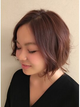ロンド 銀座(Lond) ピンクベージュのウェーブボブ 担当 本田奈穂美