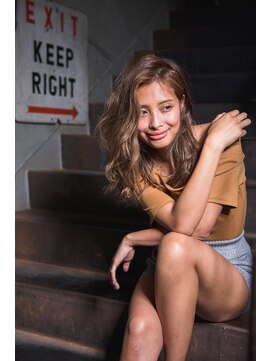 ミエル ヘア 新宿(miel hair) 【miel hair】アディクシー☆エメラルドグレージュ