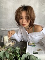 ウィクシー(wixy) かわいすぎない大人めゆるふわボブスタイル