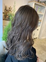 ナブラ(NABLA)&nbsp;ハイライト　透明感カラー　プラチナアッシュ×ラベンダー