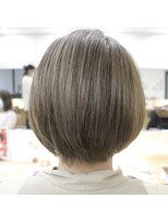 デコヘアーフラッペ(DECO HAIR frappe) ダブルカラーでオリーブベージュ