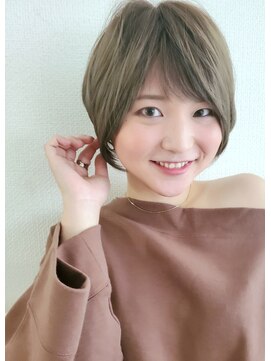 アスタリスク(asterisk) ダブルバングショート