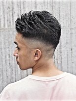 モイ(moy)&nbsp;フェードカット バーバースタイル スキンフェード〔浅草/上野〕