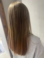 グミ(gumi)&nbsp;高濃度水素カラー　ツヤ髪