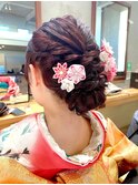 華やかヘアアレンジ大人可愛い編み込みねじりセットアップ