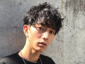 リット×ベリエ(Lit.×belier)の写真/爽やかな印象を作るために、ヘアスタイルだけではなく、顔全体の印象を作り込んでくれるメンズサロン＊
