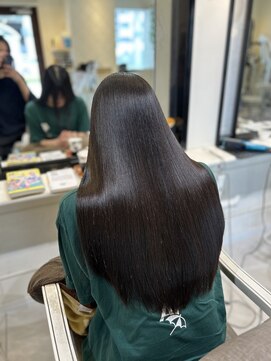 ブランニューイヴ 生駒店(Brand new eve) 艶