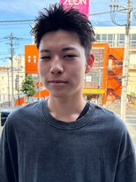 アイズ 海老名(AIZU) メンズカット スパイキーショート ベリーショート 眉毛
