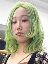 ウィコ 新宿(WICO)&nbsp;ライトグリーン[新宿駅/前髪/アンブレラカラー/イメチェン]