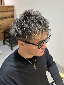 カルゥグラッシー(KALOU glassi) ツイスパ×ホワイトメッシュ