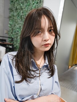 ホロン 池袋(HOLON) 池袋美容室HOLON【顔まわりレイヤー×オリーブベージュ】