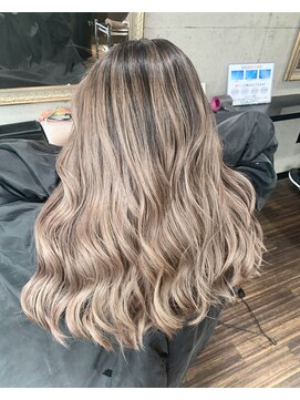 モルト 麻生(molt) バレイヤージュ