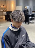 <>ツイスパ/スパイラルパーマ/メンズサロン/メンズ/眉毛