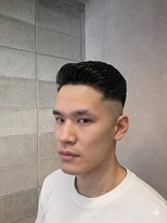 ワンワンオー バーバーショップ コンチネンタル(@110 BARBER SHOP continental) サイドパート