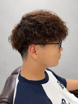 フリットグラン(FRIT GRAND)&nbsp;王道ツイストスパイラル×フェードスタイル｜一宮メンズパーマ