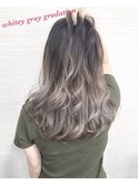 グラデーションカラー　ロングヘア 赤み無し