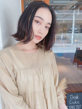 シェルター バイ トウキョウ(Shelter by TOKYO) 20代30代外ハネ大人 ナチュラルボブ