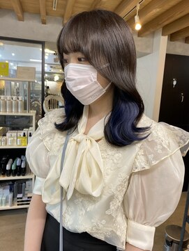 サクラ 岐阜(SAKURA) 結んで簡単に隠せるバレないインナーカラーブルー　岐阜美容室