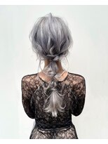 編みおろしアレンジ　ハイトーン　ニュアンス　透明感　セット