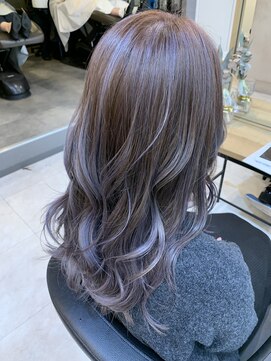 エリス ウメダ(Eliss umeda) ハイライトカラー