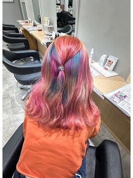 アヴァンス 京橋店(AVANCE) ユニコーン系カラー