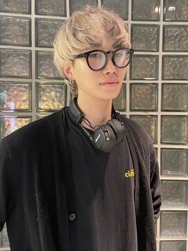 ペレ 梅田(PELE) ベリーショート/ダークアッシュ/ニュアンスパーマ/韓国マッシュ