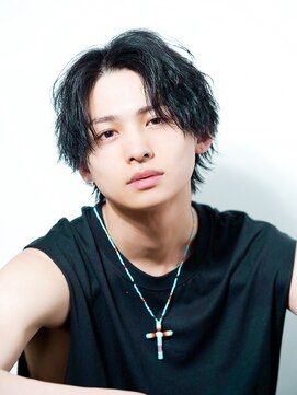 アルファ 新宿(alpha) サーフカール/ 刈り上げセンターパート/ブルーブラック[新宿駅]