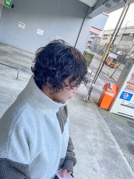 ニクラ ザ ブリンク(NICLA the blink) スパイラルパーマ