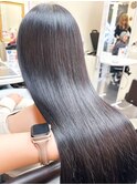 手櫛でまとまる艶感オージュア髪質改善大人モテ髪ロング