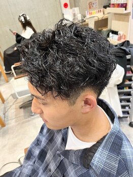 エヌアンドエー 草加店(N&A)の写真/【カット+W炭酸スパorメンズスパ¥5500】頭皮ケア×計算尽くされたカット&パーマで清潔感のあるスタイルに◎