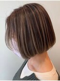 白髪ぼかしハイライト×ナチュラル