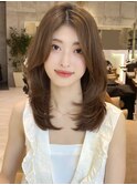 セミロング30代40代ストレートレイヤー前髪なし前髪あり【山岡】