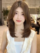 グランド(GRAND)&nbsp;セミロング30代40代ストレートレイヤー前髪なし前髪あり表参道