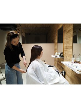 【中崎町駅/徒歩5分】女性スタイリストのみ在籍＊女性ならではのお悩みもマンツーマン施術で相談しやすい◎