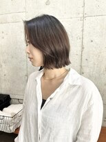 サクラ 岐阜(SAKURA)&nbsp;外ハネボブ　切りっぱなしボブ　前髪なし　前下がりボブ　岐阜