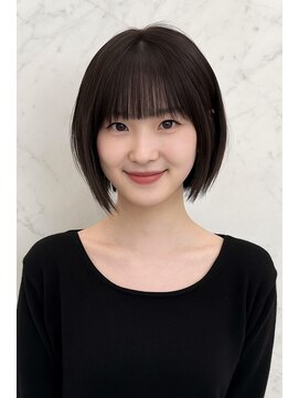 エル(LE) 【LE】切りっぱなしボブ/くびれ/外ハネ/美髪