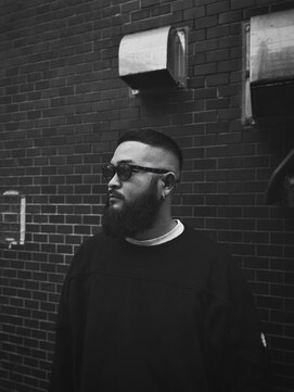 クロップ　スキンフェード　ハイフェード　担当松尾