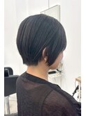 前下りショートボブ