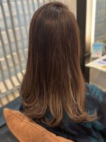 アトリエファゴ ハナミズキ店&nbsp;【Yuine】夏にオススメ！グラデーションカラー