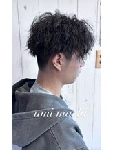 ウミマチ(umi machi) umi machi ルーズシャドウパーマ(強め)2026/2/26