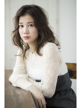 エルブロッサム 北上尾店(L-Blossom) 大人可愛いノーブルな雰囲気でつくるネオガーリーミディ