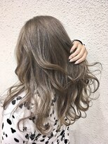 セレスト 下北沢店(CELESTE)&nbsp;ダークオリーブカラー