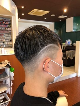 リコヘアー(RICO HAIR) お洒落個性フェードカットライン