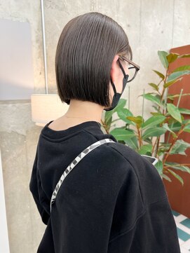 ノエ(noe) グレーベージュ×ミニボブ