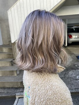テーラヘアー 幕張本郷店(TELA HAIR) ホワイト☆ベージュ