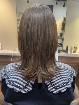 アルボーテルジェ(Art BeAute' ROUGET) 明るめベージュ＊20代/30代/40代